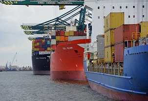 Container spot rates accelerate sharply in CW 19