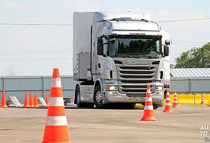 Uzbekistan to help ease shortage of truckers in Europe