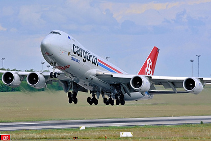 Jet fuel fears recede, but air cargo settles into a higher-cost era