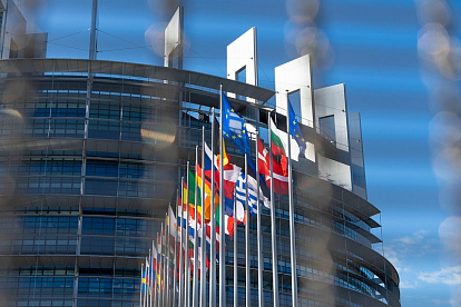 Euro zone factory activity expanded for the first time since mid-2022